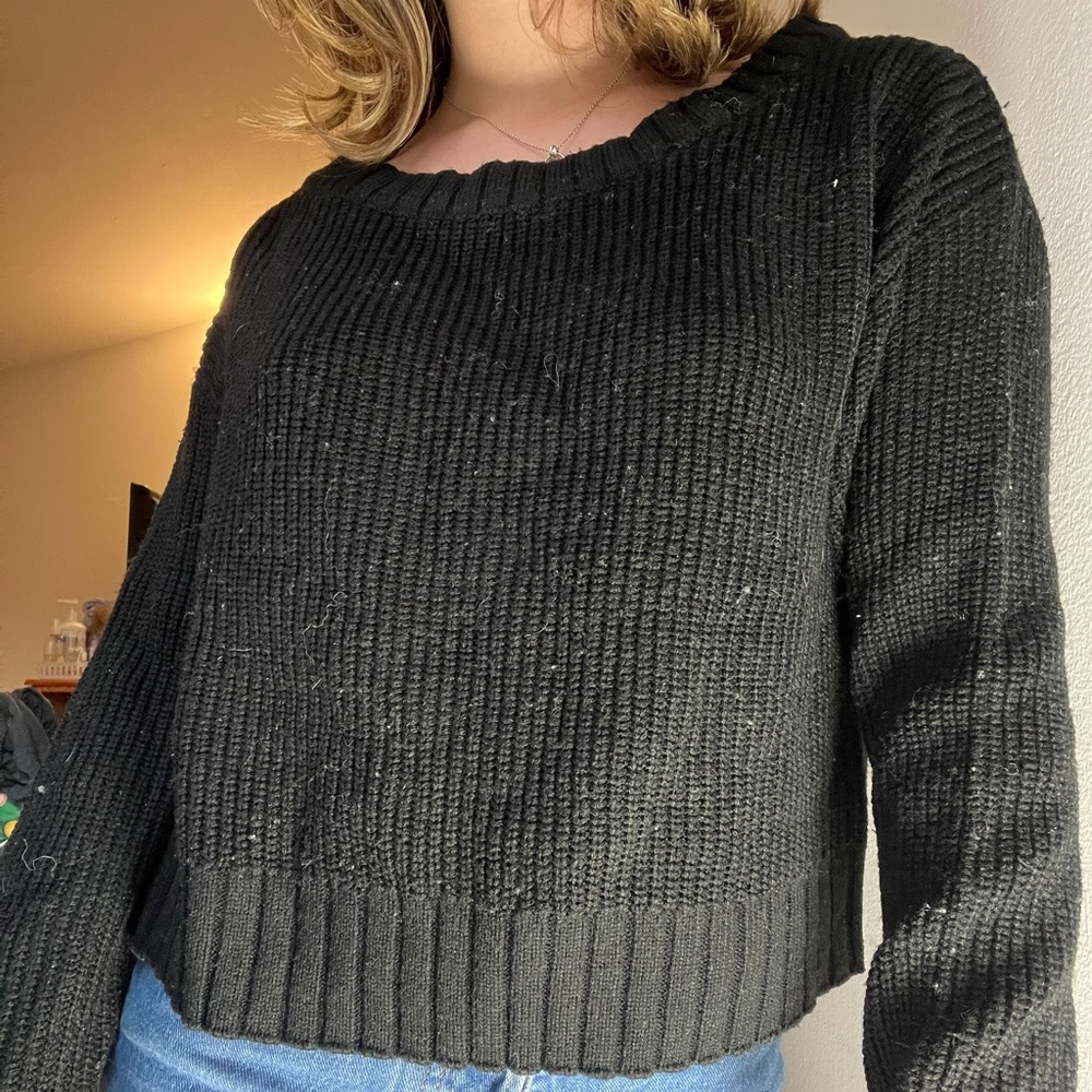 LIKE NEW NASTY GAL SWEATER